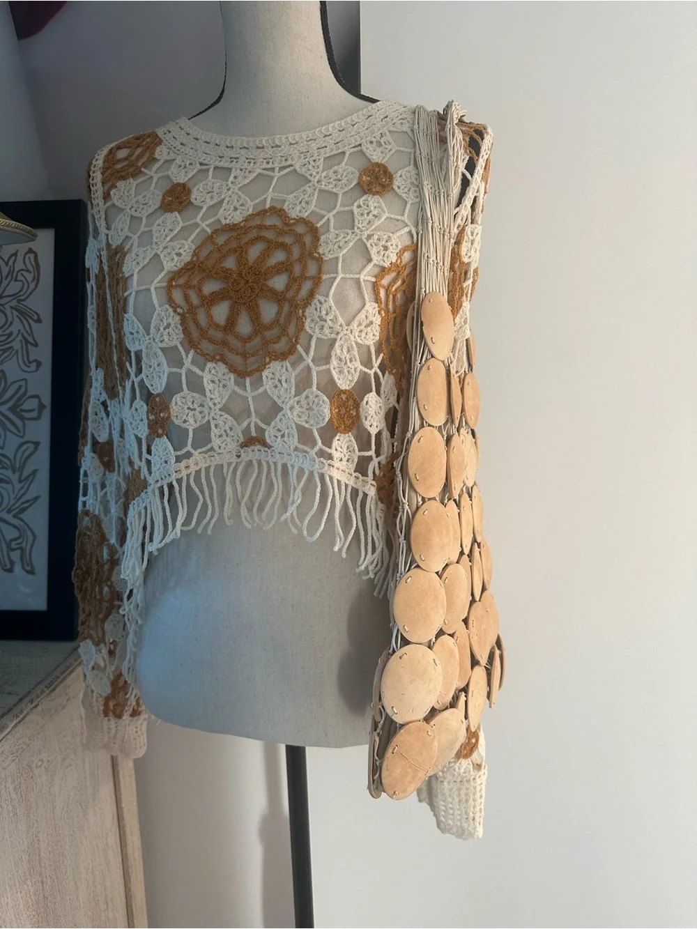 Vintage Boho Wooden Disc Crochet Shoulder Bag Natural Wood Macramé Festival Y2K